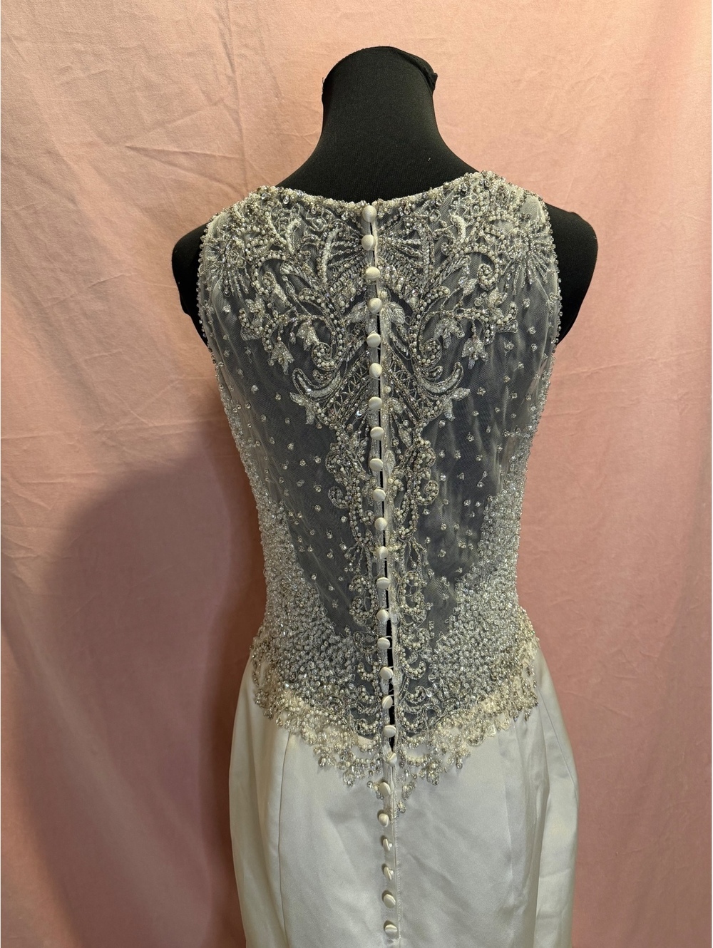 Allure Bridals Elegant Beaded Pearl White Wedding Dress Size 14 - Picture 5 of 7